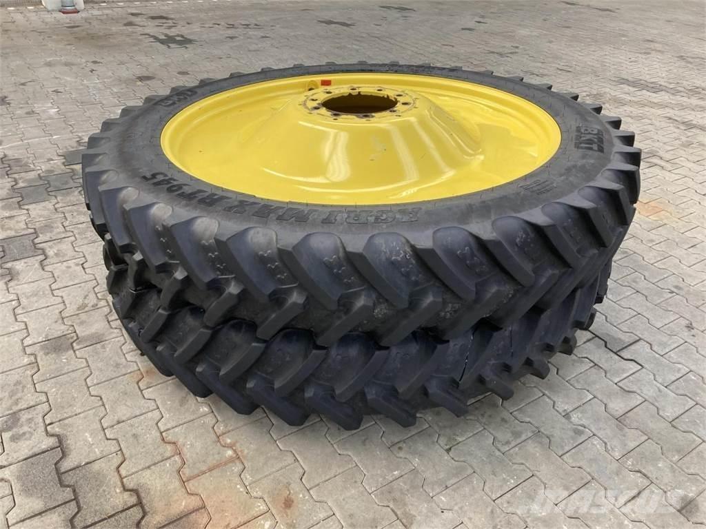 BKT 320/90R54 Renkaat ja vanteet