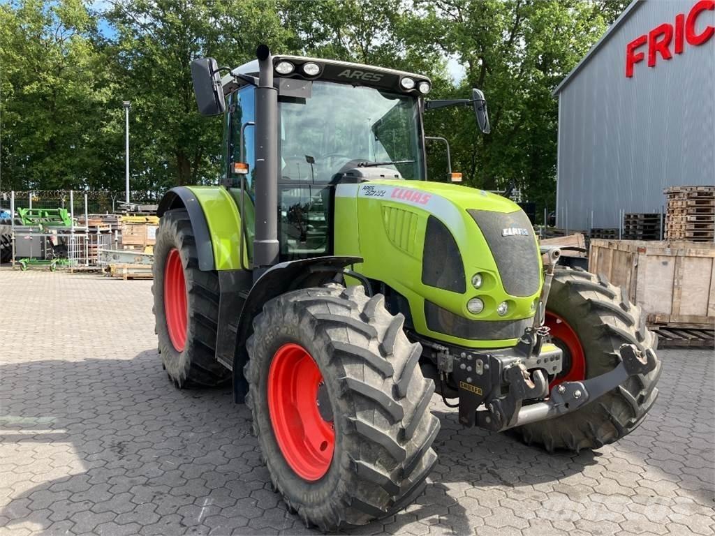 CLAAS Ares 657 Traktorit