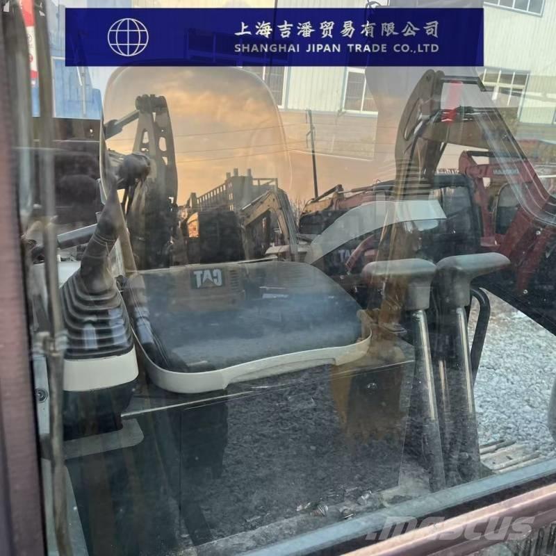 Komatsu PC 40 MR Minikaivukoneet < 7t