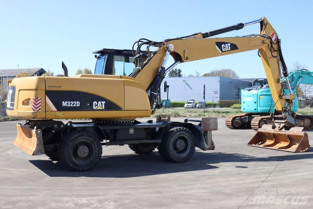 CAT M322D Pyöräkaivukoneet