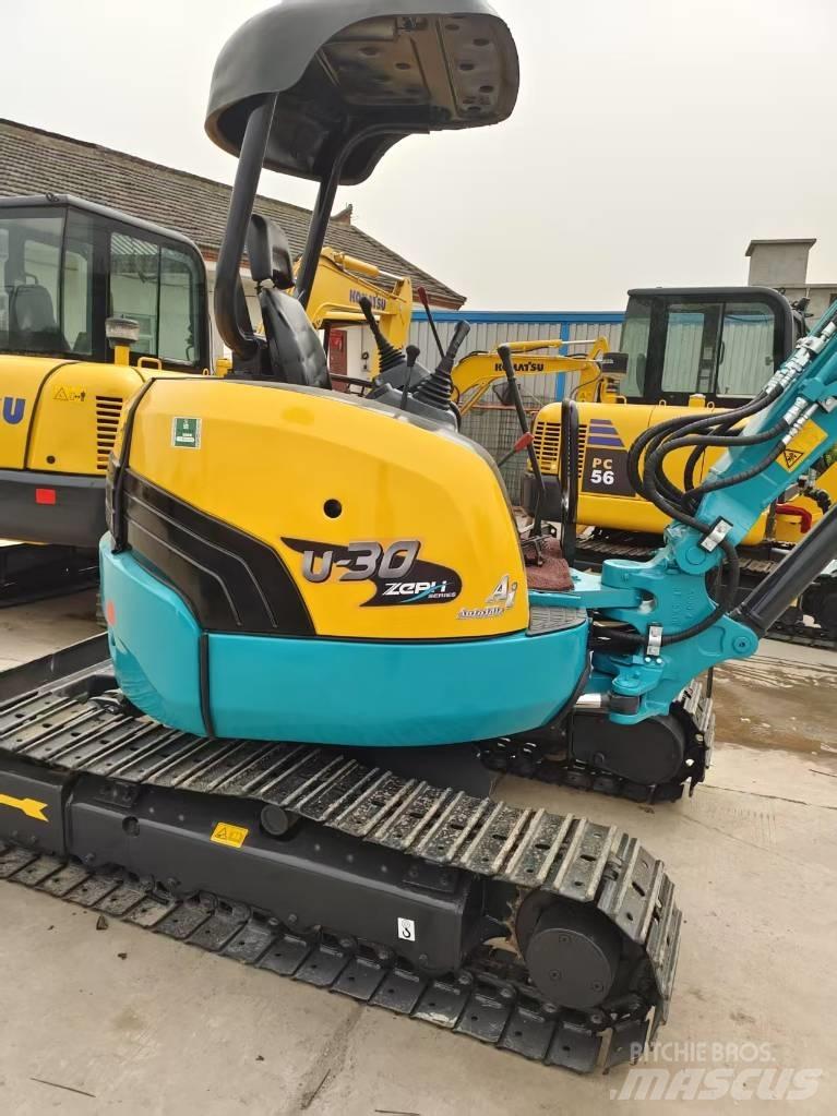 Kubota U 30 Minikaivukoneet < 7t
