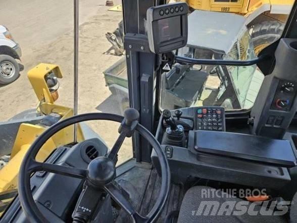 John Deere 544K Pyöräkuormaajat