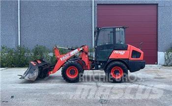 Kubota R065 Pyöräkuormaajat