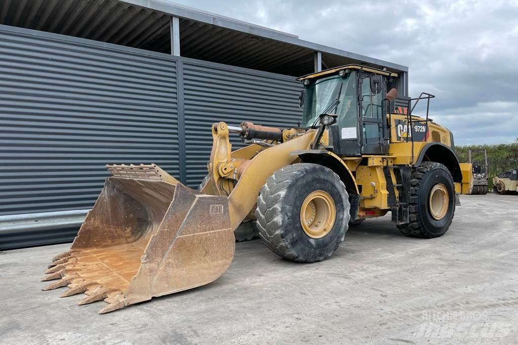 CAT 972M Pyöräkuormaajat