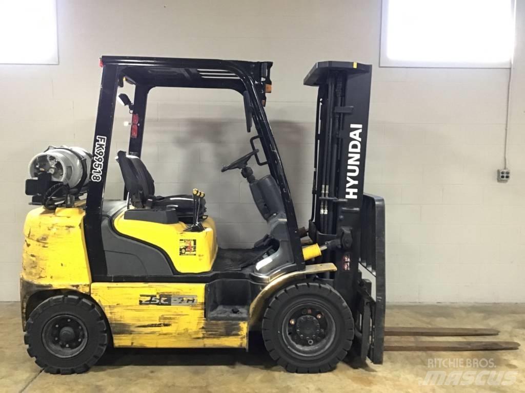 Hyundai 25 L-7 A Muut haarukkatrukit