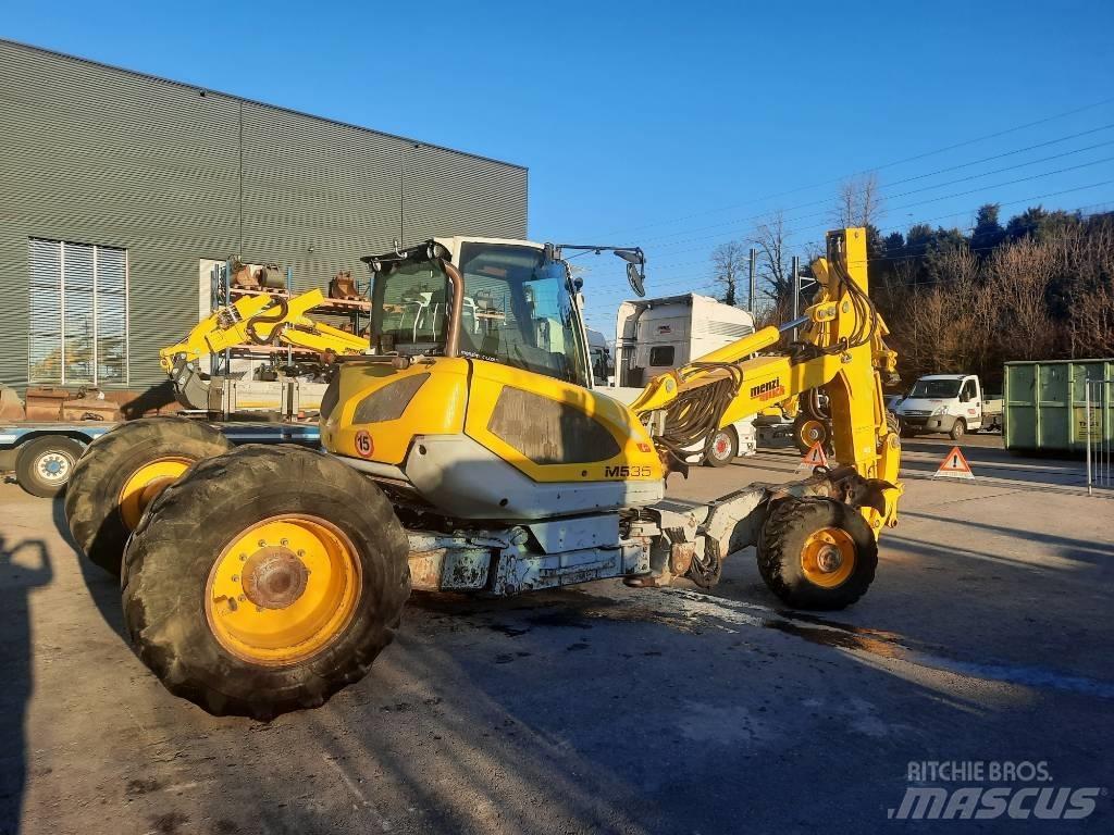 Menzi Muck M535 Pyöräkaivukoneet