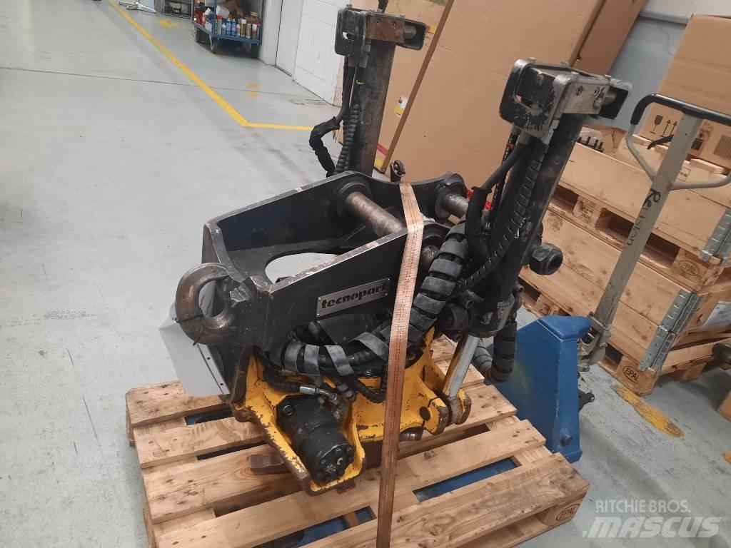 Menzi Muck M535 Pyöräkaivukoneet