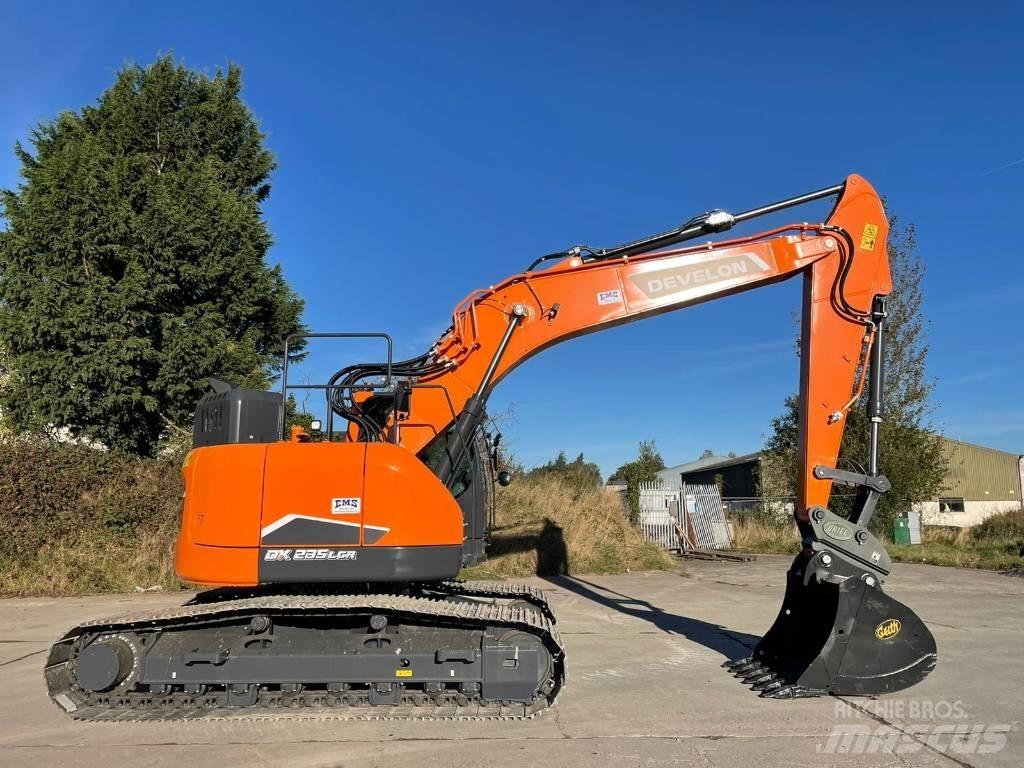 Doosan DX 235 LCR Telakaivukoneet
