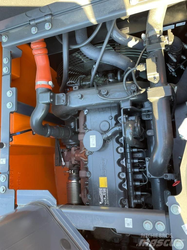 Doosan DX 235 LCR Telakaivukoneet