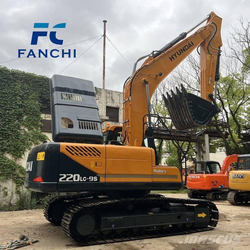 Hyundai 220LC-9S Telakaivukoneet