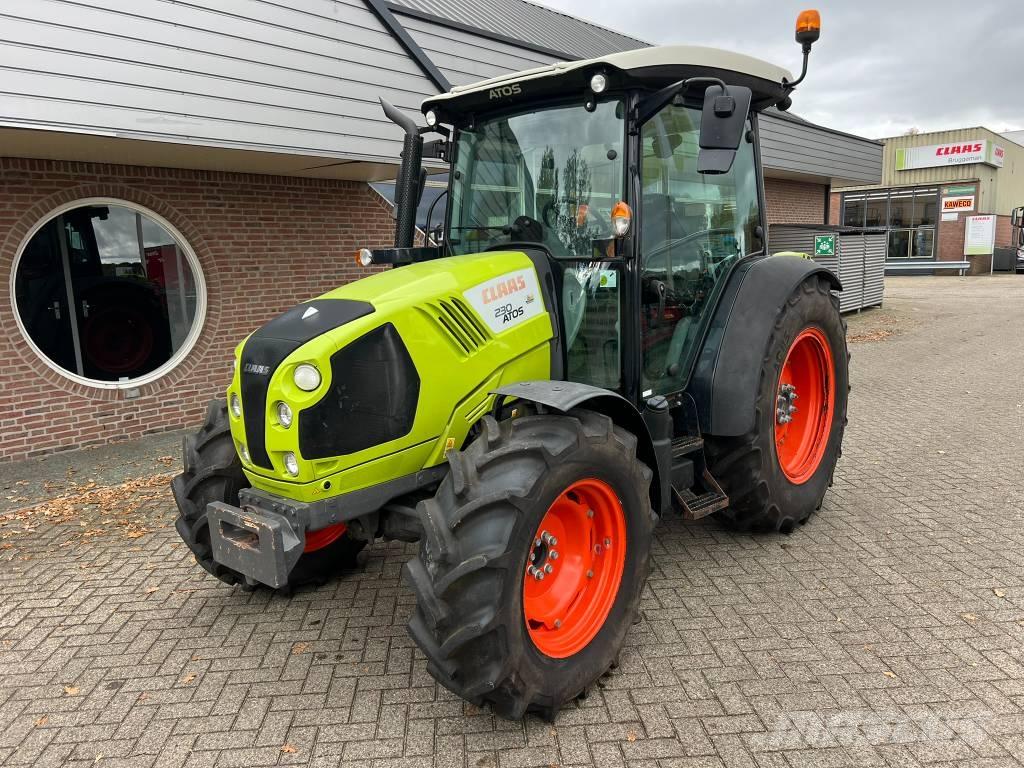 CLAAS Atos 230 Traktorit
