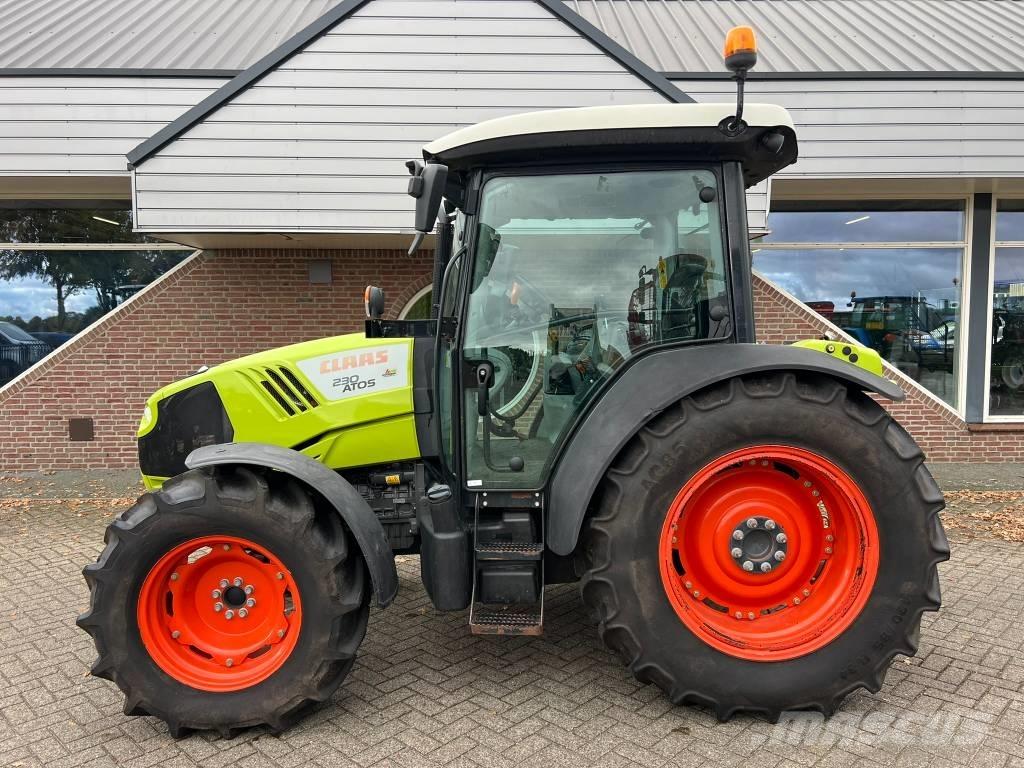 CLAAS Atos 230 Traktorit