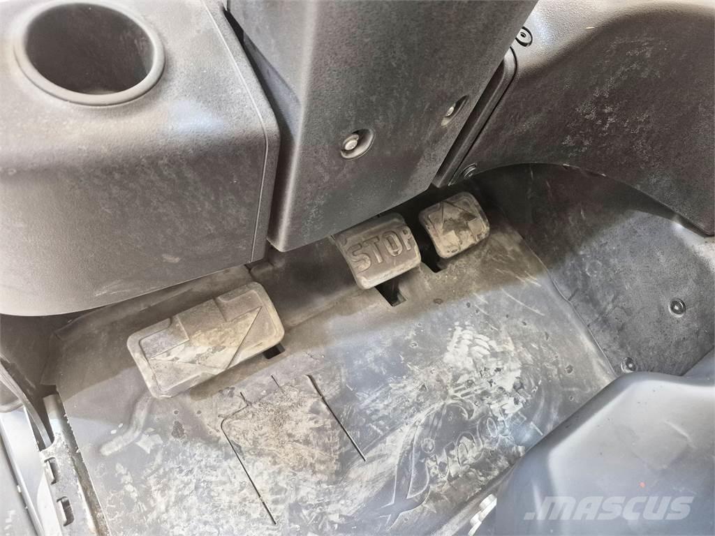 Linde E20L 02 386 Sähkötrukit