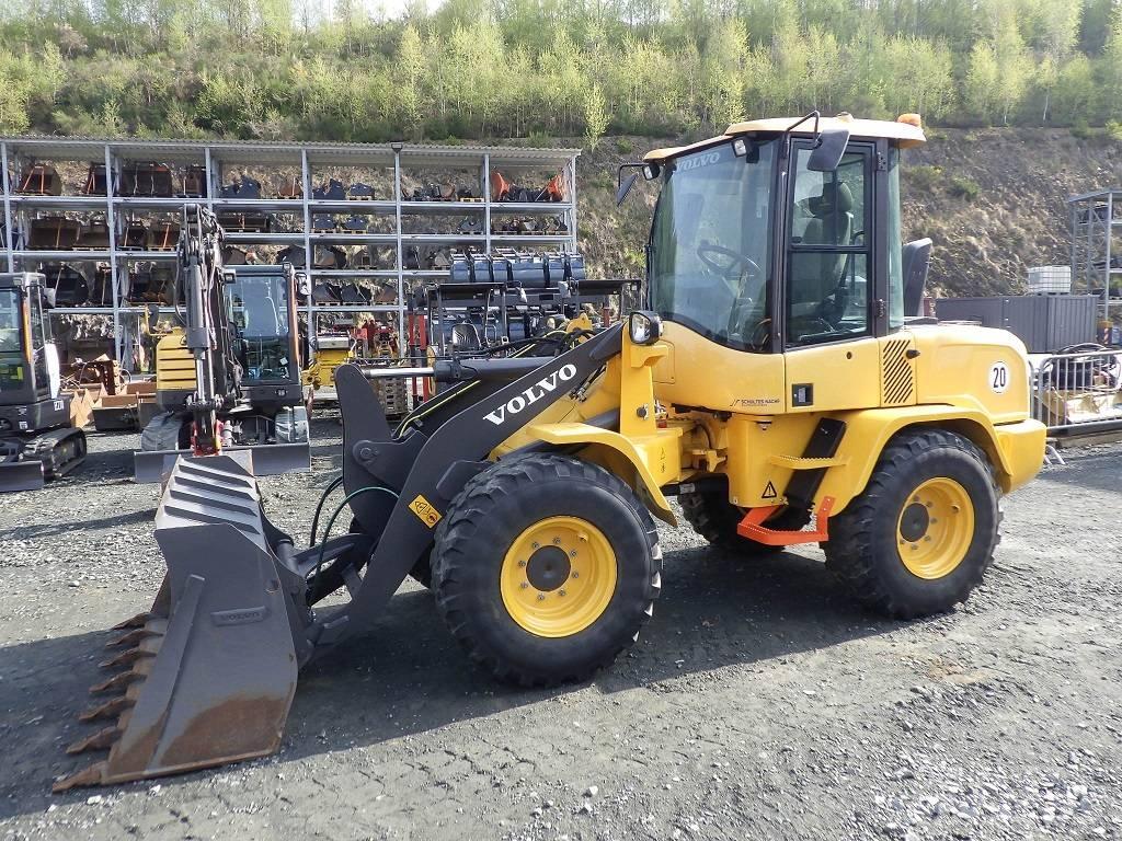 Volvo L 35 G Pyöräkuormaajat