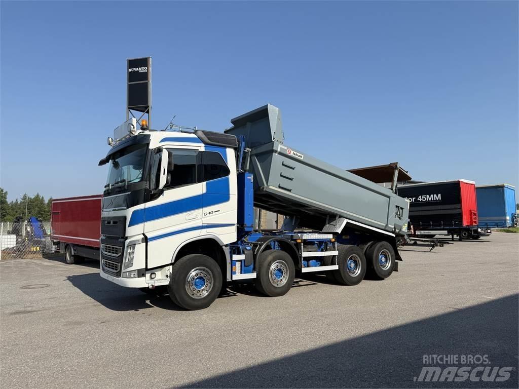 Volvo FH540 8X4 Sora- ja kippiautot