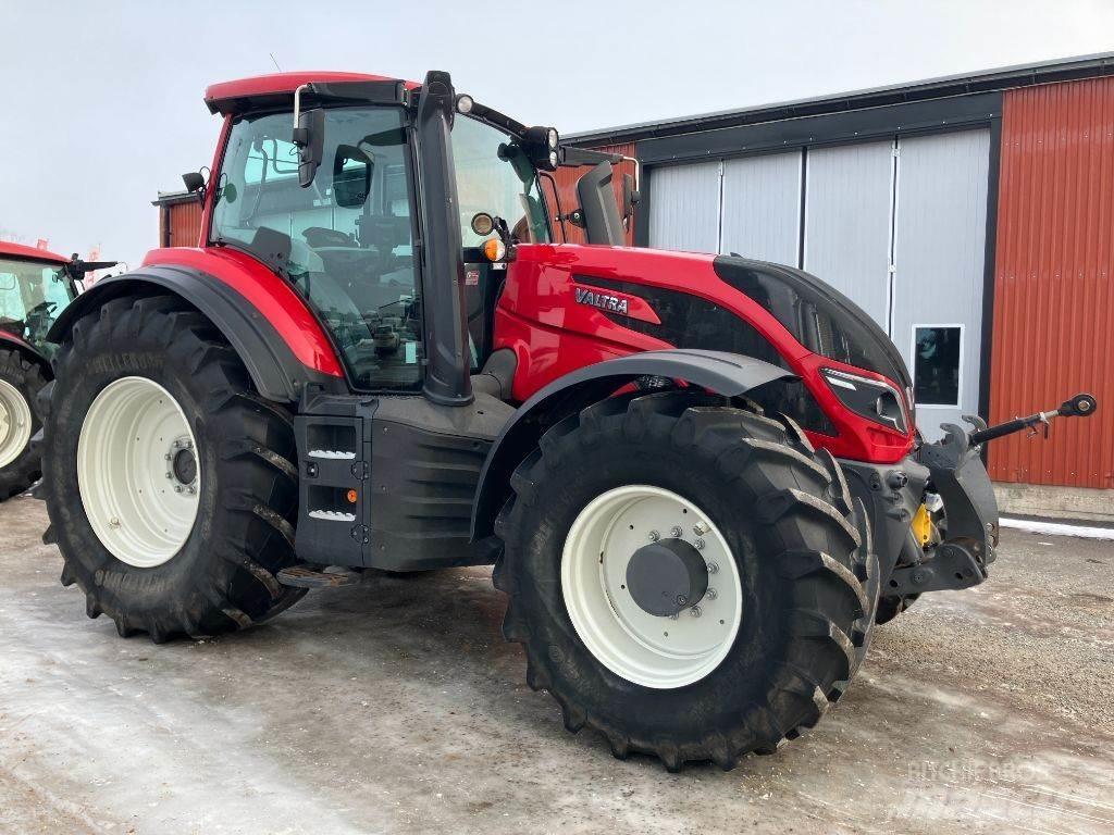 Valtra T234D Traktorit