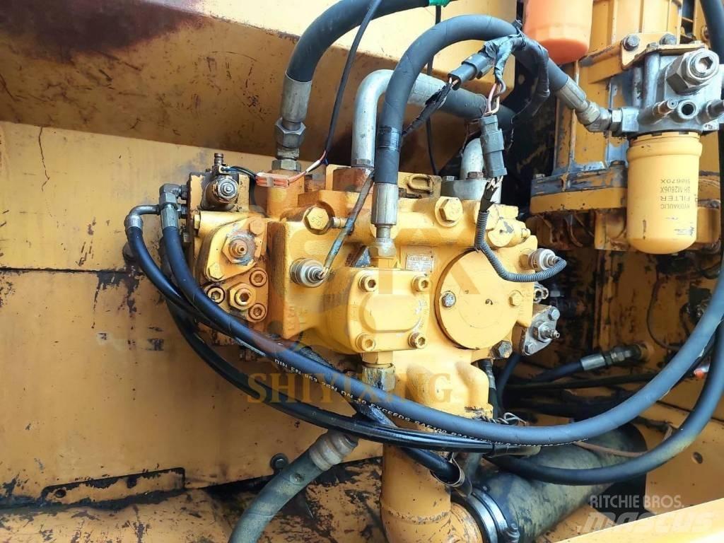 CAT 320 C Telakaivukoneet