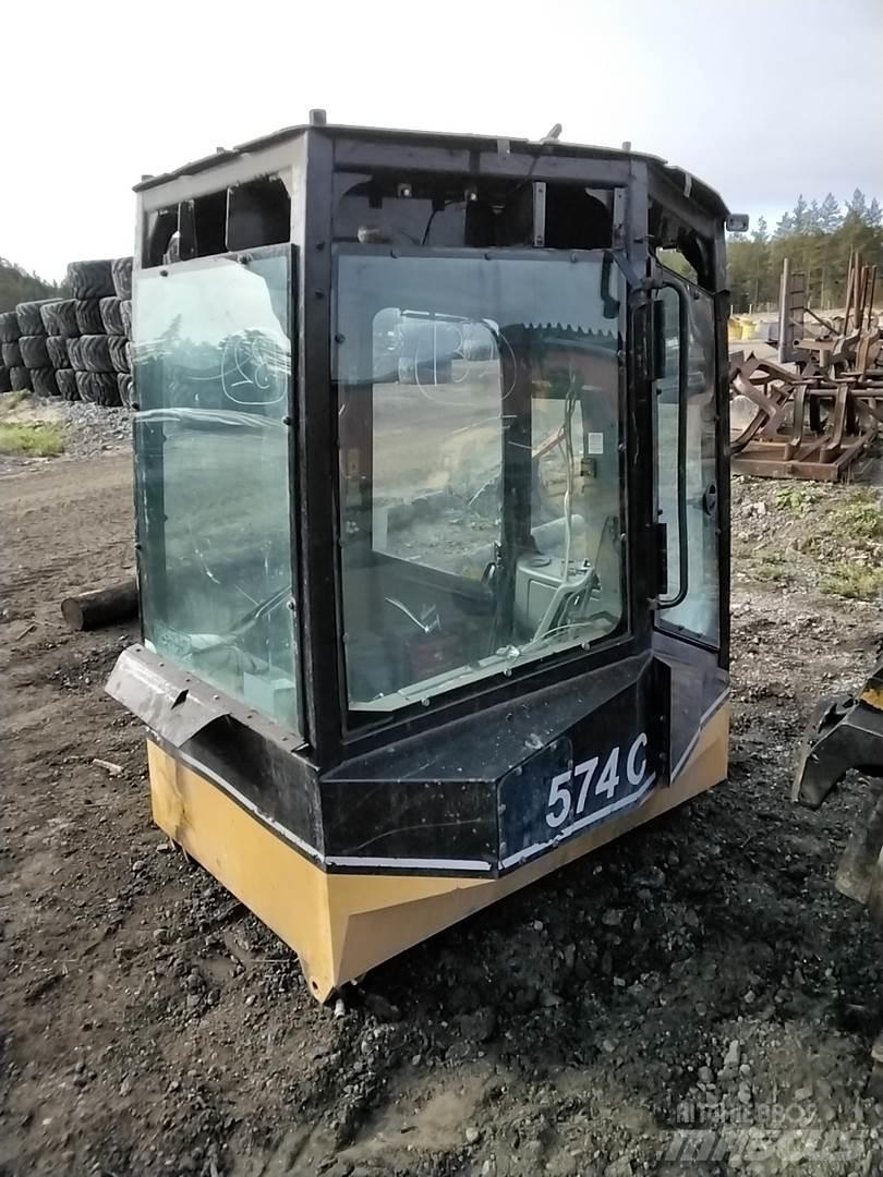 Eco Log 574C Ohjaamo ja sisusta
