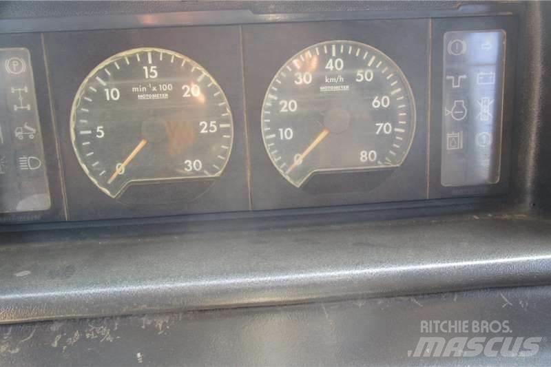 Bell B20C 6X4 Säiliöautot