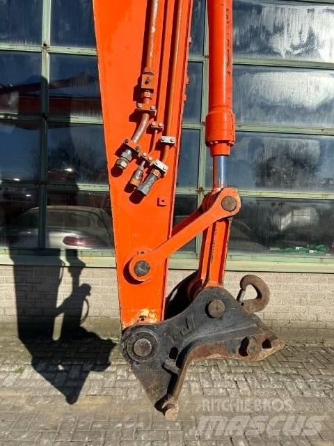 Hitachi ZX 160 W Pyöräkaivukoneet