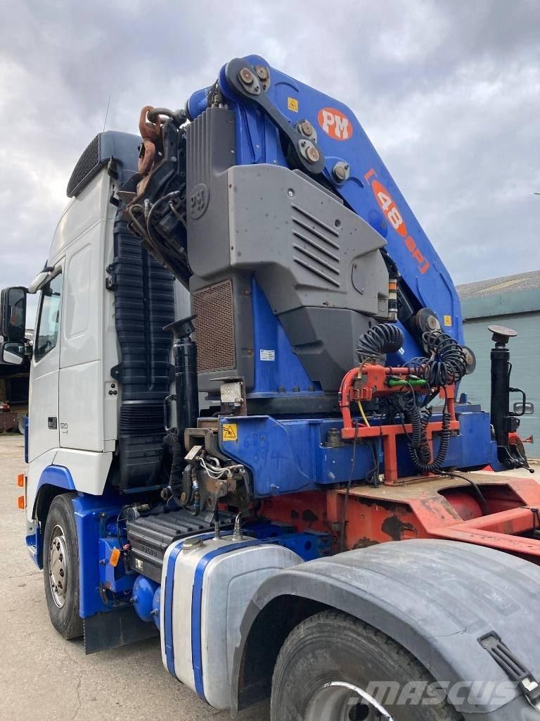 Volvo FH 13 520 Vetopöytäautot