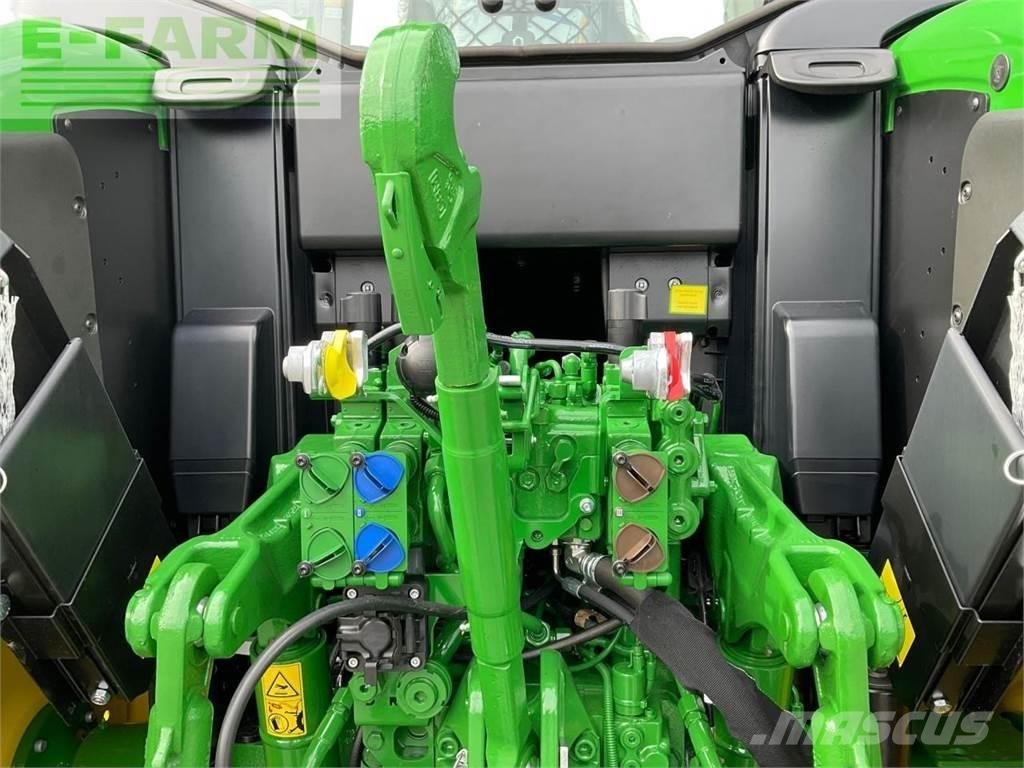 John Deere 6M 95 Traktorit