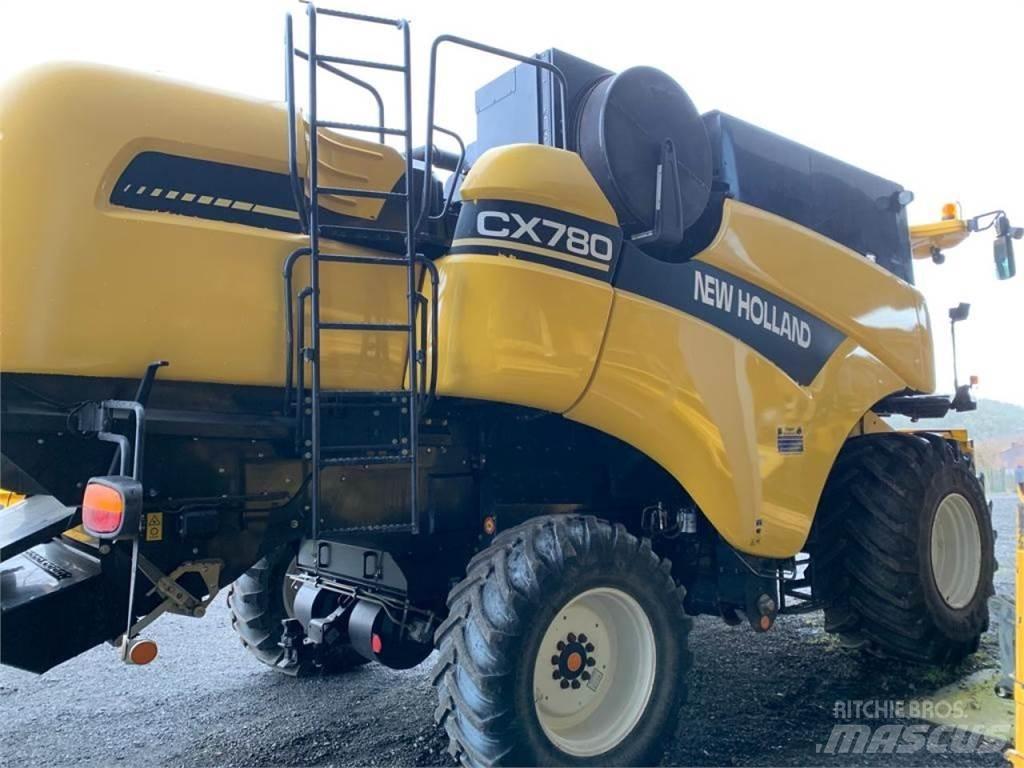 New Holland CX780 Leikkuupuimurit