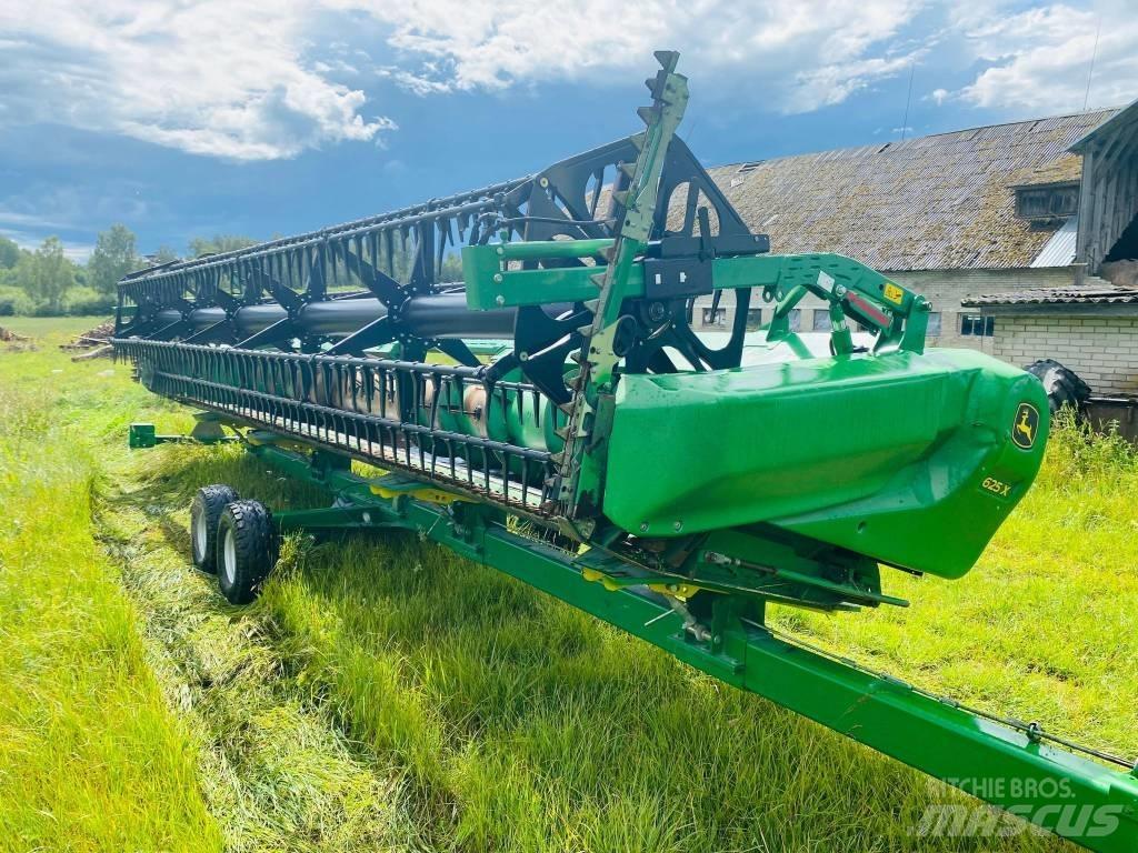 John Deere T670i Leikkuupuimurit