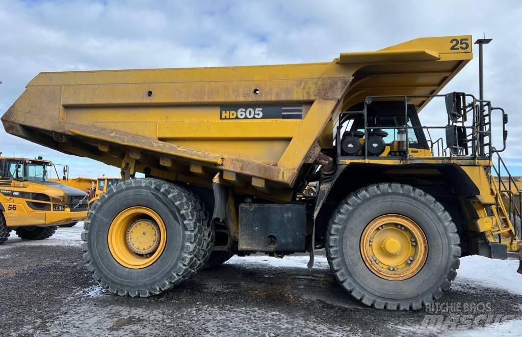 Komatsu 605-7 Maansiirtoautot