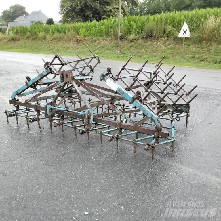 Religieux PORTE 5M Äkeet