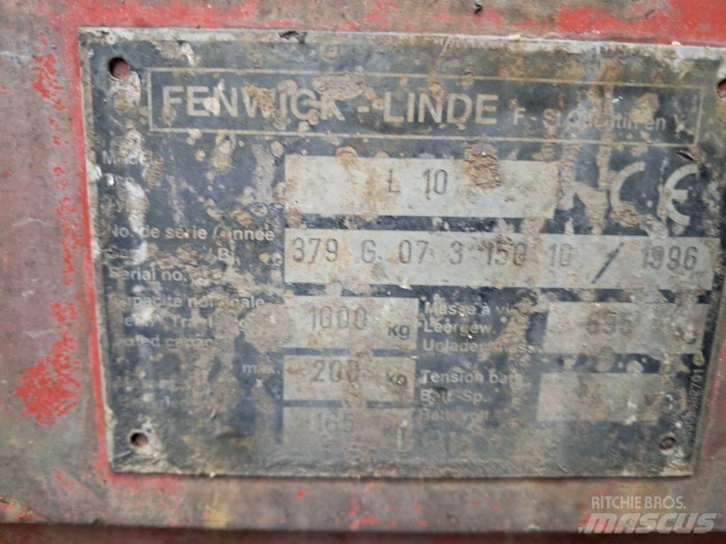Linde L10 Käyden ajettavat pinoamistrukit