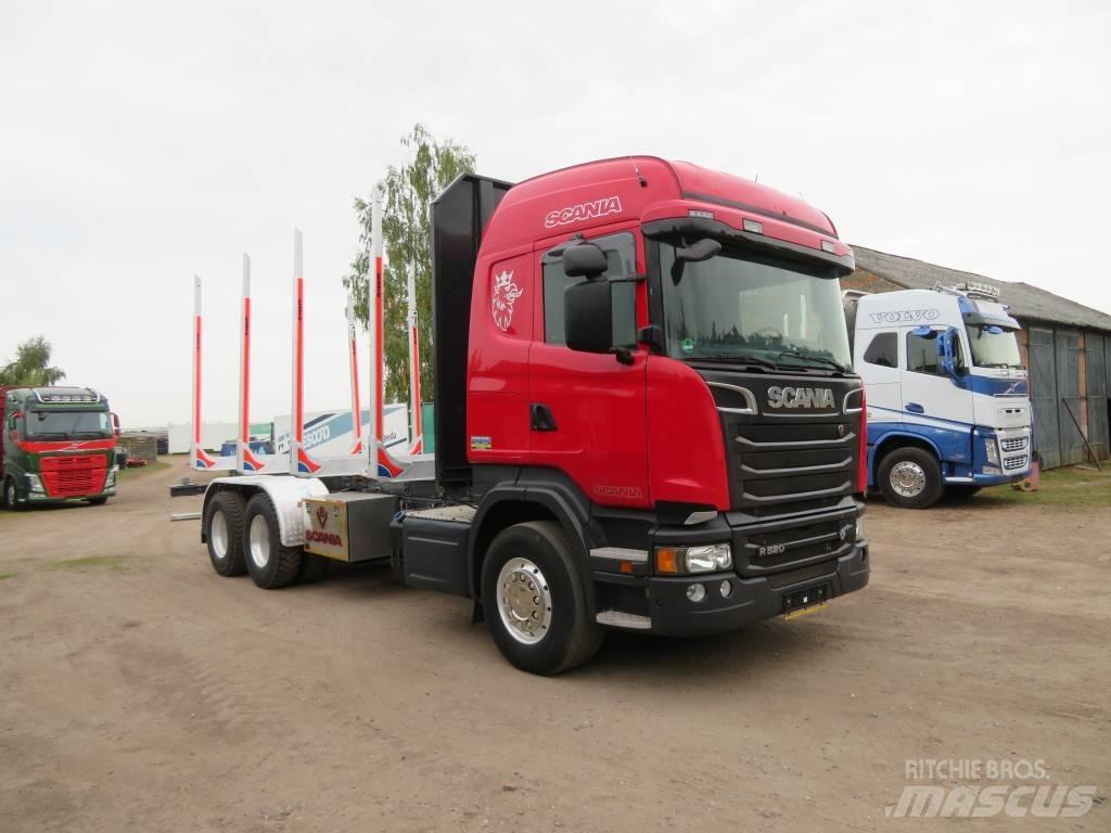 Scania R 520 Puuautot