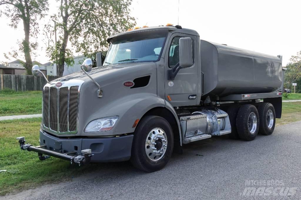 Peterbilt 579 Vesisäiliöautot