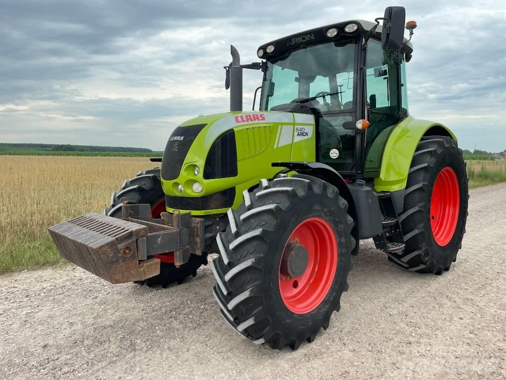 CLAAS Arion 640 Traktorit
