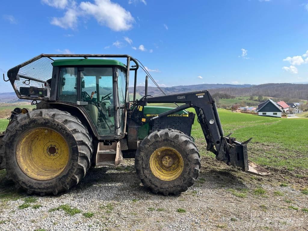 John Deere 6210 Metsätraktorit