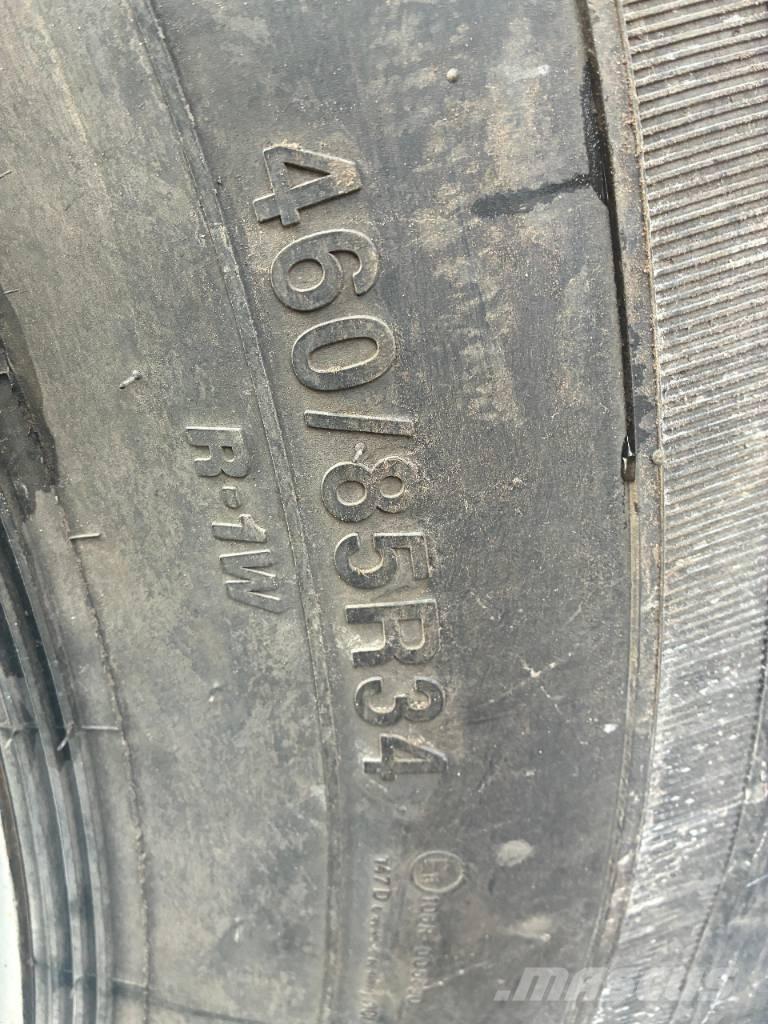 Belarus 952.4 Traktorit