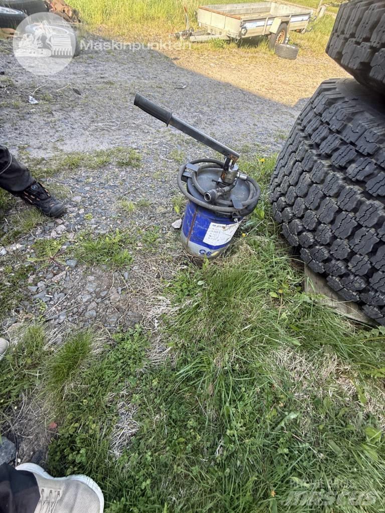 Huddig 1260 B Kaivurikuormaajat