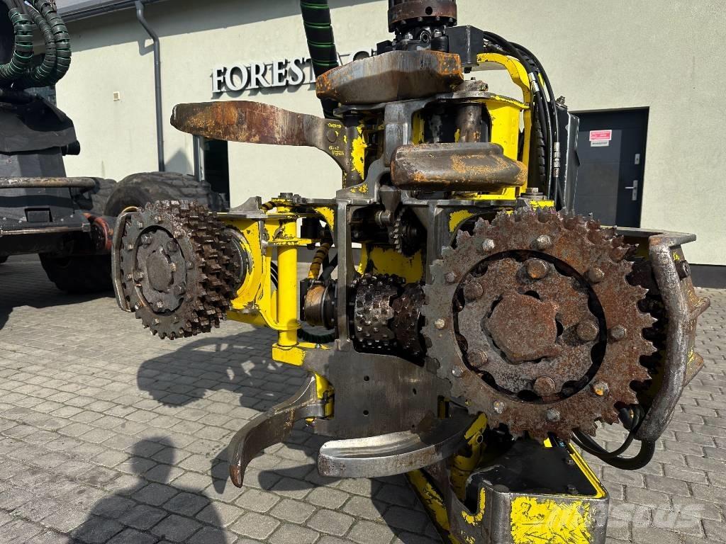 John Deere 1270 G Harvesterit