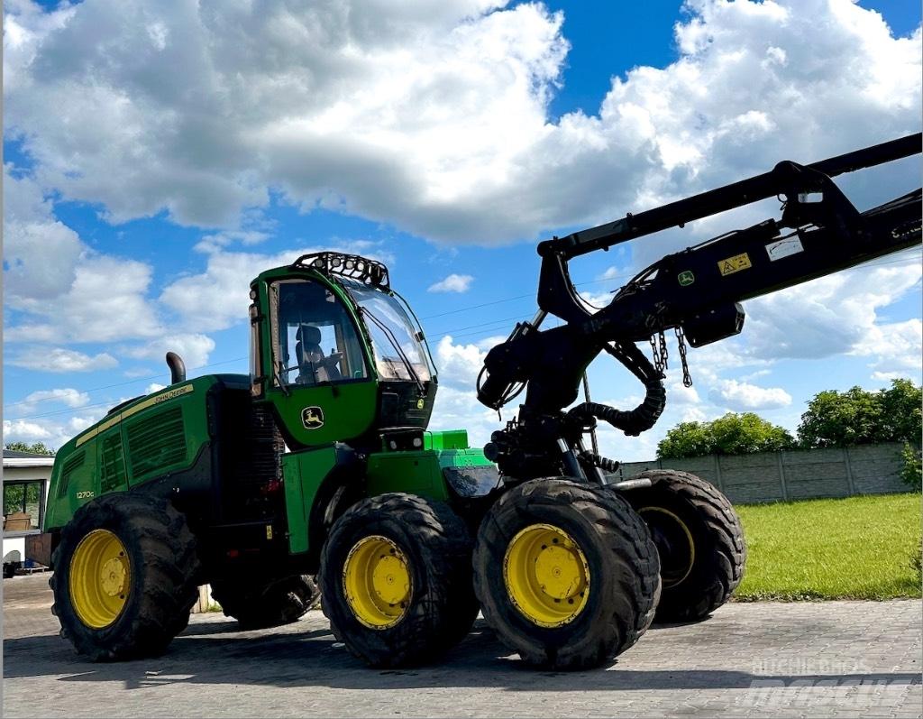 John Deere 1270 G Harvesterit