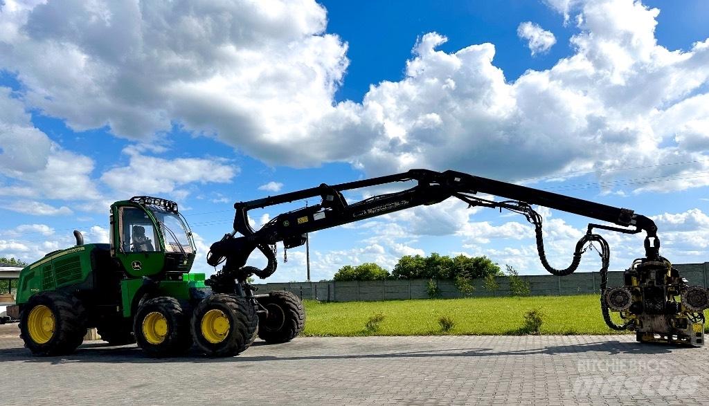 John Deere 1270 G Harvesterit