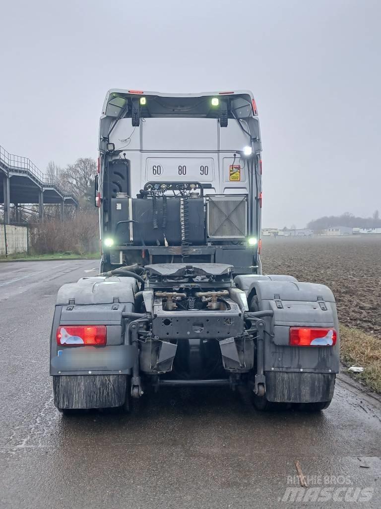 MAN TGX 26.580 Vetopöytäautot