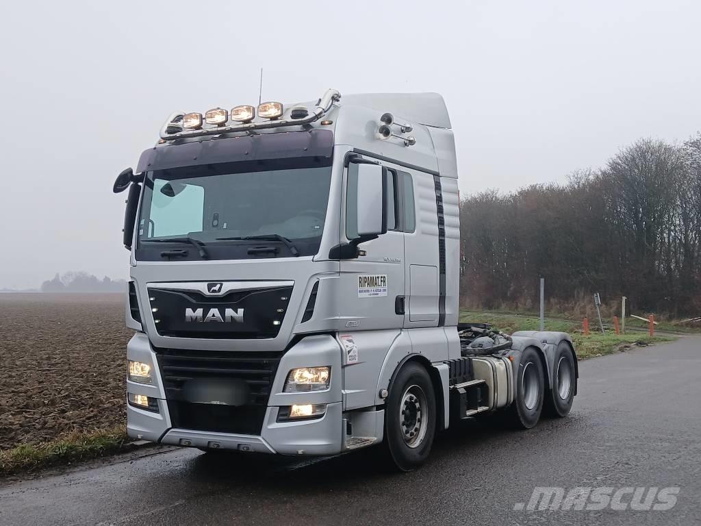 MAN TGX 33.580 Vetopöytäautot