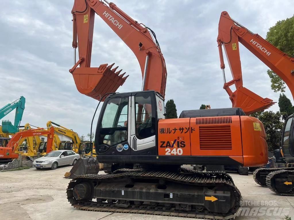 Hitachi ZX 240 Telakaivukoneet