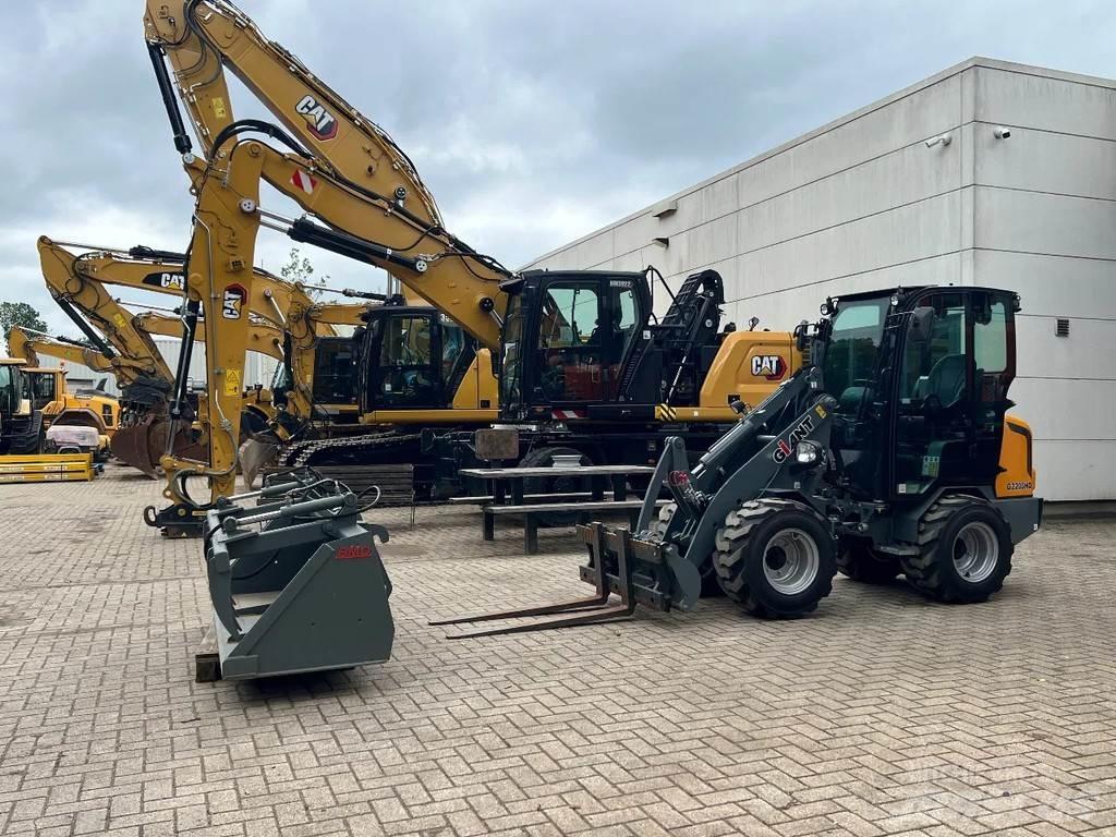 GiANT G2200HD Pyöräkuormaajat