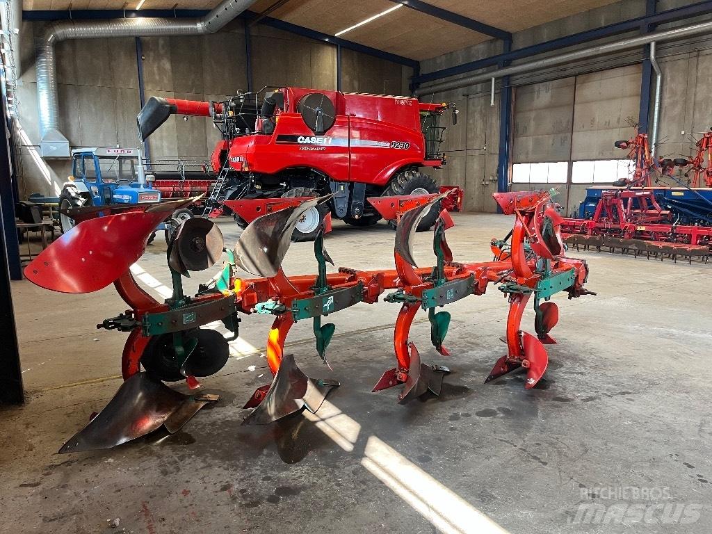Kverneland F 160 Paluuaurat