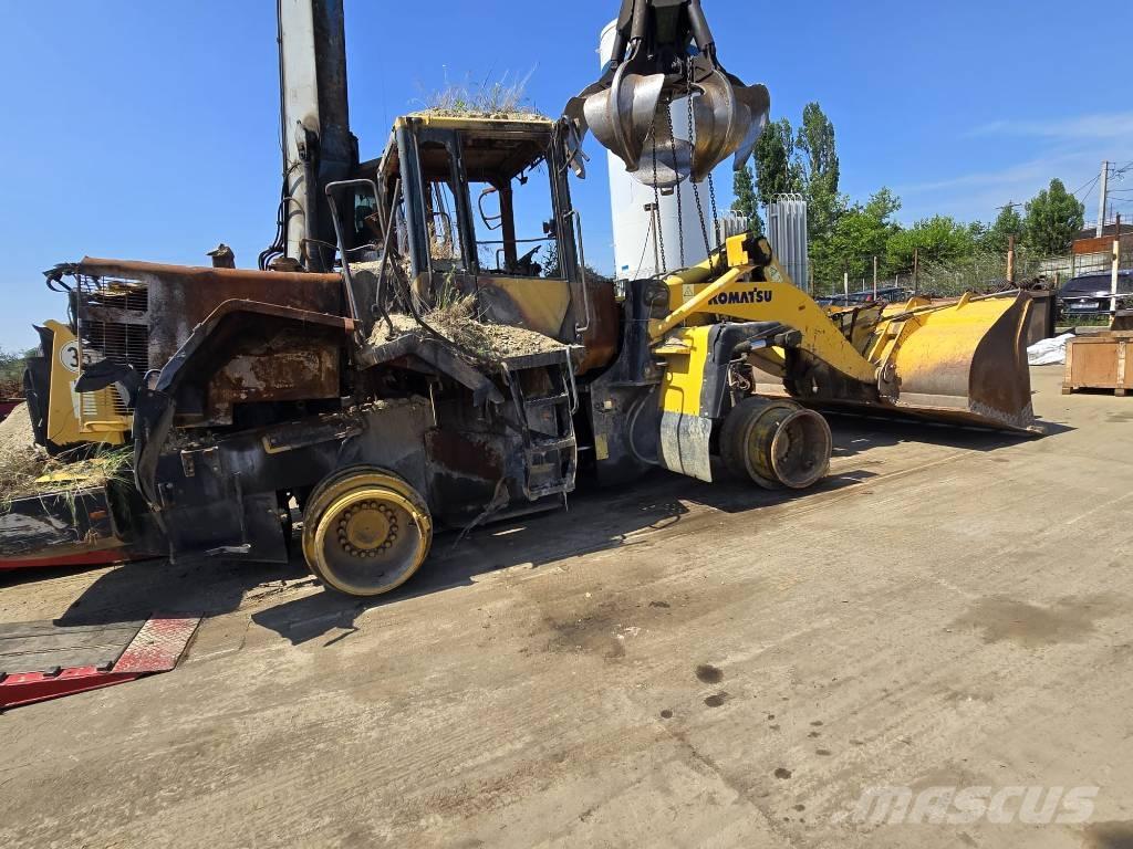 Komatsu 380-6 Alusta ja jousitus