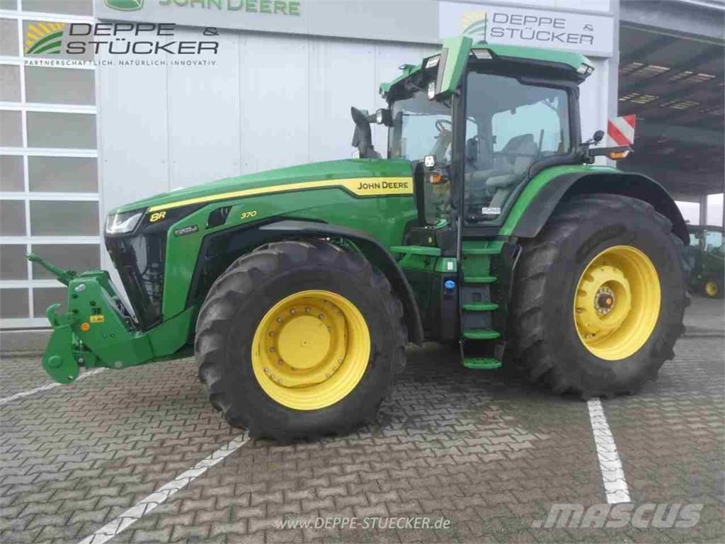 John Deere 8R 370 Traktorit