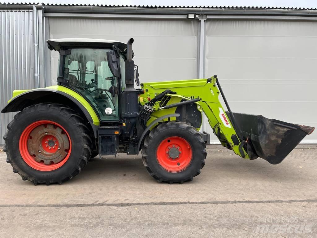 CLAAS Arion 530 CIS Traktorit