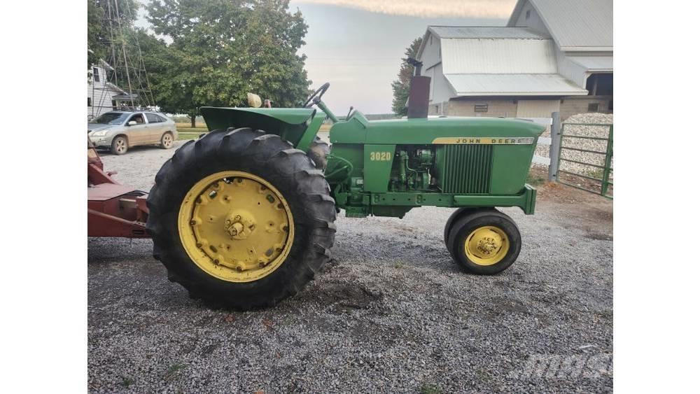 John Deere 3020 Traktorit