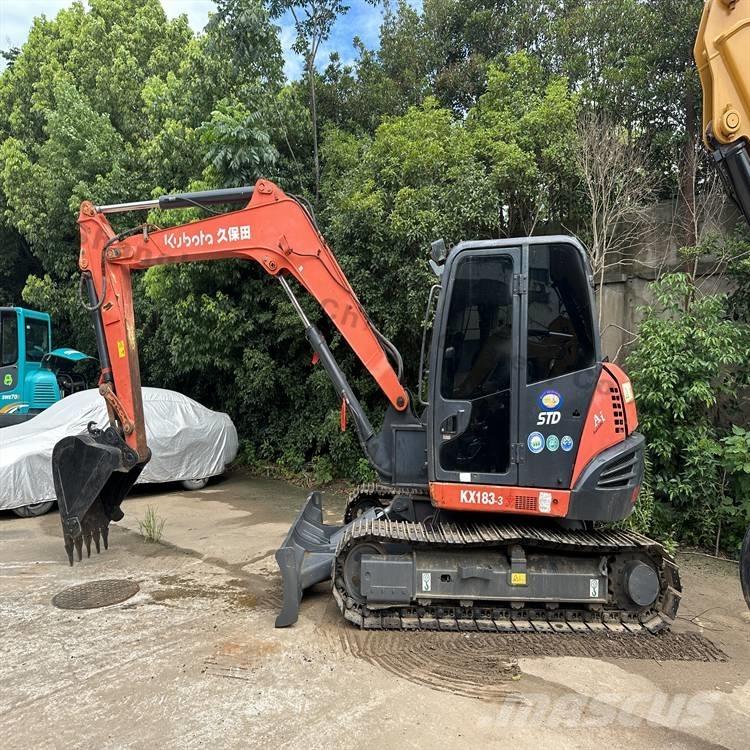 Kubota 183-3 Telakaivukoneet